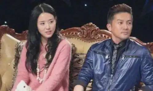 苏有朋妻子正面照被扒,终于知道他为何看不上林心如了赵薇霍建华网易订阅