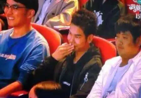 发际线小吴再登综艺,池子李诞一脸嫌弃,网友真香