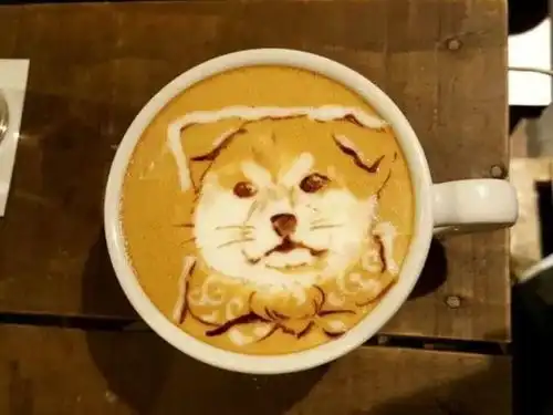 雕花界的清流咖啡拉花恶搞卡通人物厌世脸表情超级反差萌