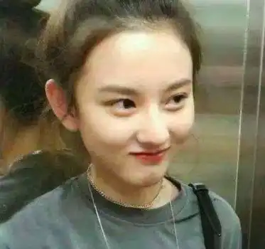 宋祖儿杨超越颜值齐跳水这个变脸大法居然是周冬雨赢了...