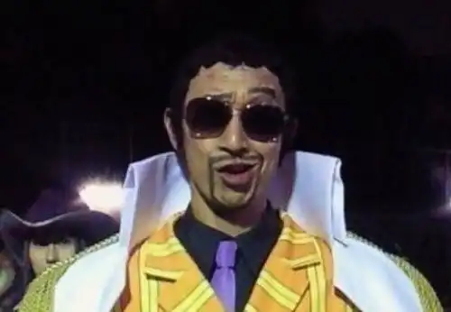 海贼王最新cosplay娜美依然是全场焦点,黄猿这个神还原