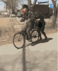 人呢表情包搞笑gif妹子