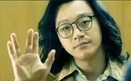 实力派佟大为与关悦恩爱13年,如今儿女双全,发全家福遭质疑