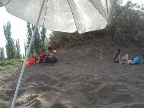 吐鲁番埋沙惊魂记