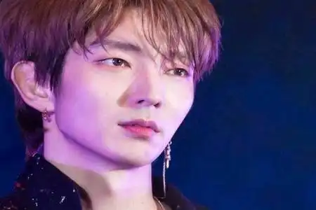 38岁不老男神李准基白皙皮肤绝了冻龄状态就像吃了防腐剂