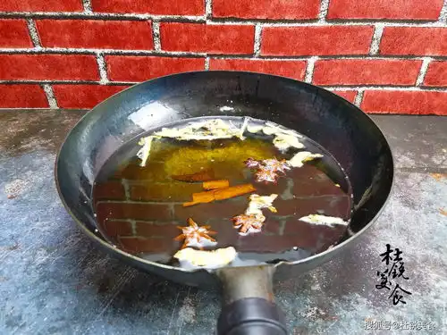 过年凉拌菜包水饺,少了自制葱油可不行,学会厨艺进步快全家夸