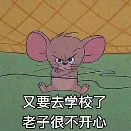 陪老妈去银行取款被怠慢,老妈取八千万,女友看到余额