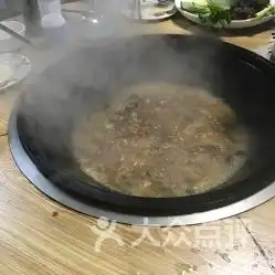 东北新农村铁锅炖电话,地址,营业时间