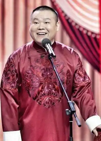 岳云鹏自黑小能手签名照只要一分钱,自制成绩单数学成亮点