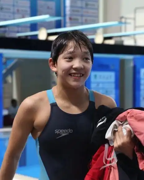中国女子游泳运动员中最身高最高的中国女游泳运动员