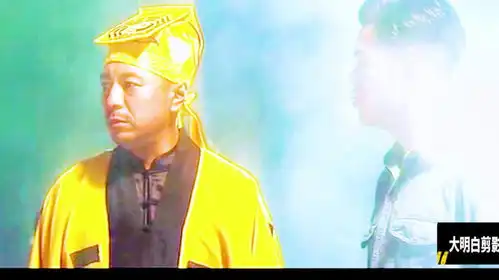 任老太爷的尸体竟然莫名复活,蹦蹦跳跳的,真恐怖