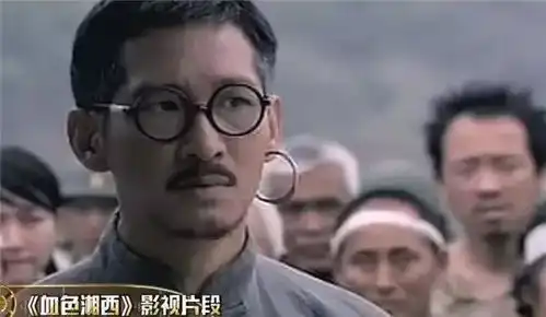 王劲松声临其境实力夺冠,换衣服的细节可以看出他的涵养