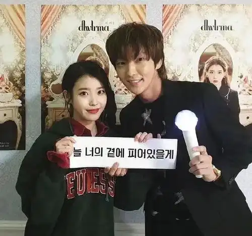 iu的人缘到底有多好韩国国民妹妹李知恩iu的顶级人缘