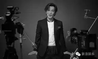 胸肌腹肌麒麟臂全都有李咏这身材是不是能秒了不少小鲜肉