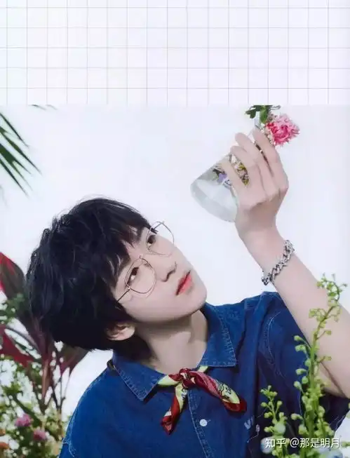 跪求贺峻霖无水印绝美壁纸头像都可