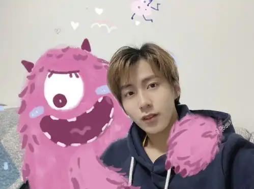 杨朝阳的微博含动物和表情包量好高鸭