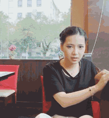 幽默笑话表嫂要把她妹子介绍给我,我一听就屁颠屁颠的去了