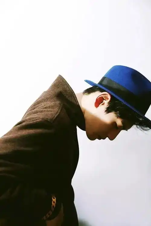 2月22欧美少年锁屏壁纸原图更新自取不谢