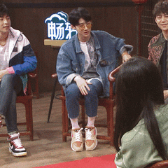 明侦宠儿白敬亭,下次许愿最爱的鞋,节目组送出的会不会像它一样