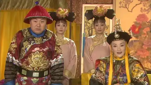 三人下跪认错,女孩却露出这样的表情,说出这样一番话