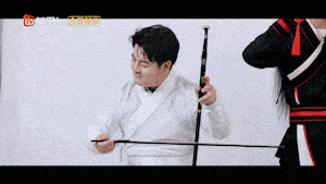 快本超时营业中3赵露思爆笑copy萌宠表情包,成毅单眼连环wink帅气来袭