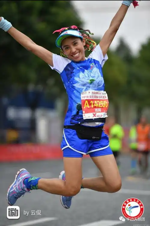 半边天跑团征战贵阳马拉松专辑愿我们跑得更美更有力量