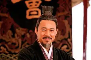 曹操帮了刘备的大忙,刘备却干了两件事,尽显枭雄本色