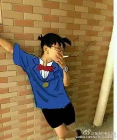 小孩抽烟被打的图被网友玩出了无数版本