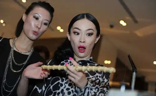 孙俪变表情帝能做表情包的女神囧态