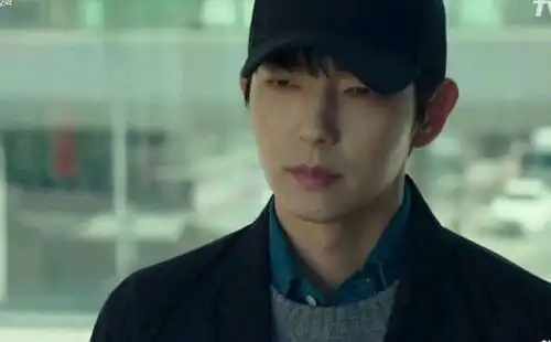 李俊基恶之花表情包豆瓣