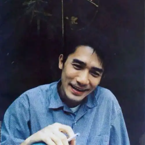 头像梁朝伟头像