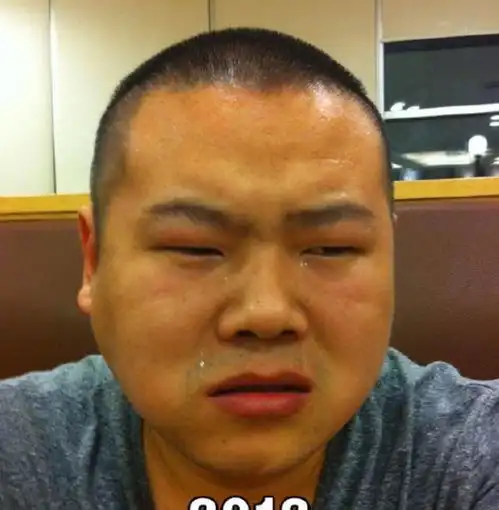 岳云鹏晒21年来28张自拍,岁月是把什么刀美颜也拯救不了的颜值