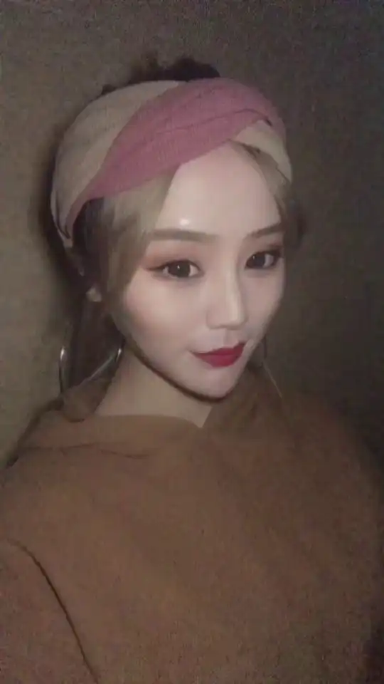 哈哈,臭美一番,各种表情包