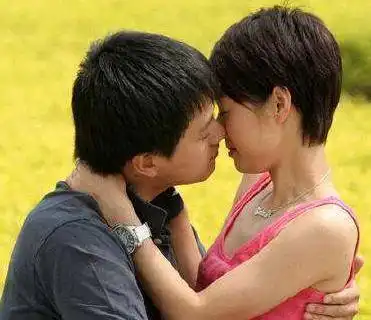 吻戏花样百出,马伊琍比杨幂敢尝试,与佟大为朱亚文刘烨辣吻不断