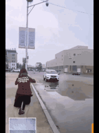 古今幽默笑话我爱人不让我向人多的地方去