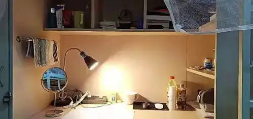 建艺学院查寝多彩的寝室风貌