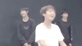 马嘉祺小马你到底有莫有上过表情管理课笑死妈妈了感谢我翔哥背景音乐严浩翔鹅鹅鹅鹅鹅鹅
