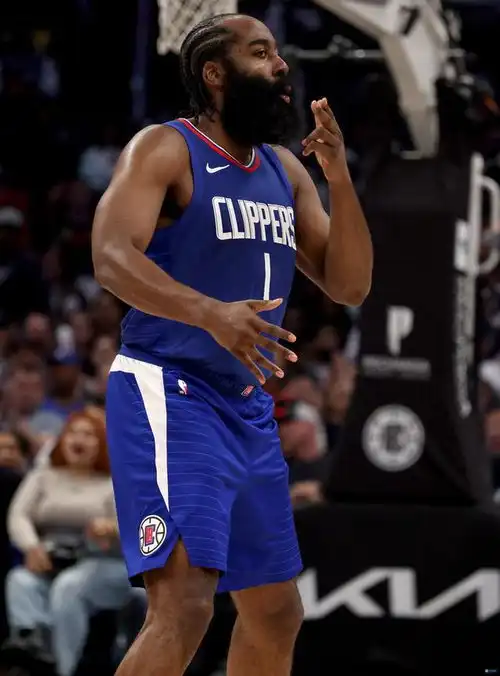 托哈很开心看到哈登在快船表现出色他是名人堂成员