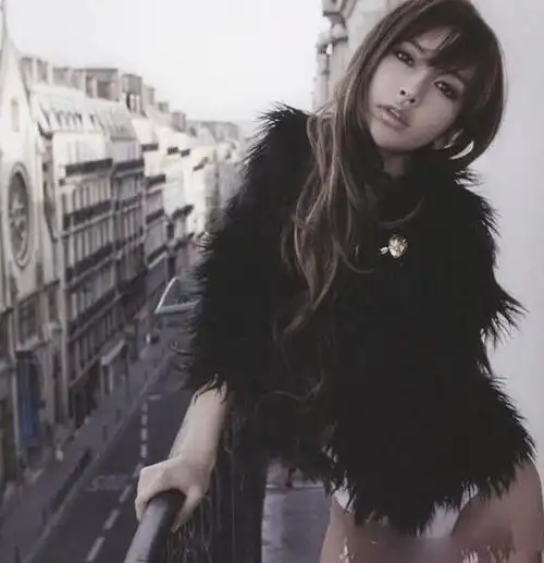 全球嫩模性感大比拼尽显妩媚妖娆多姿