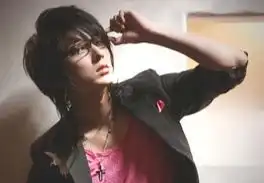 有没有李准基带眼镜的照片