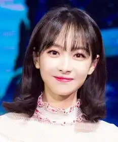 被大表姐的wink杀撩到了学好表情管理你也是万人迷