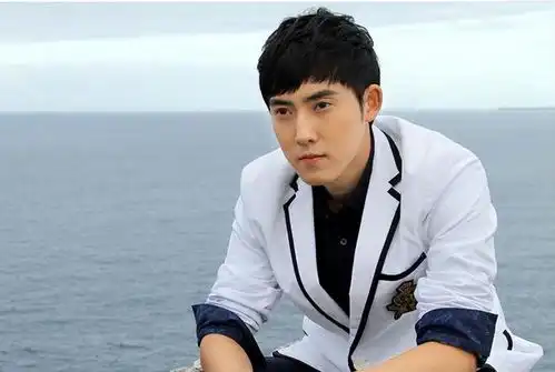 被称中戏校草,杨紫赵丽颖为其做配角,低谷10年后再次走红