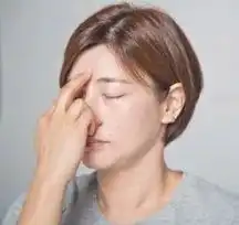 鼻孔吸气表情包