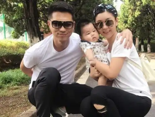 李小萌出道20年从不接吻戏,曾获章子怡点赞,如今36岁像18岁