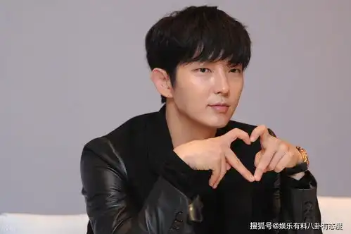 李准基狂野与妖娆他是王的男人中走出的漂亮男生孔吉