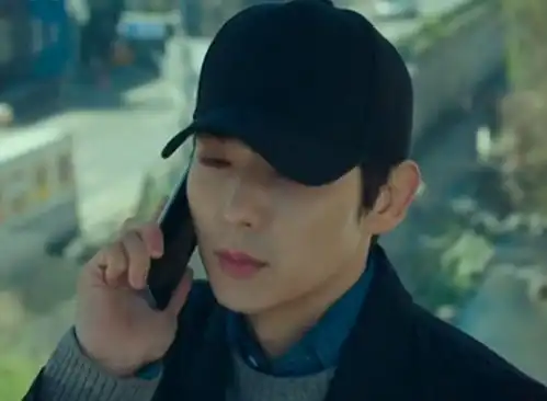 豆瓣9.1,李准基黑白善恶难辨,四集三次大反转很高级