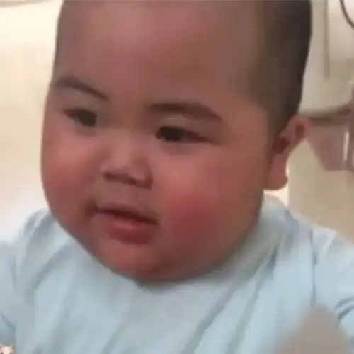 表情包情侣恩爱表情包