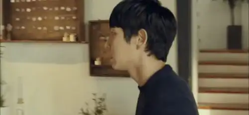 年度高分韩剧恶之花,李准基家的工业风太暖