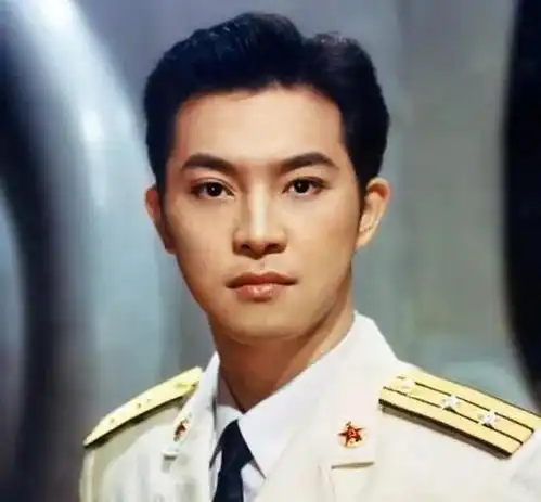 沙溢近照曝光暴瘦36斤还不满足,主食只吃素,面颊凹陷一脸老态