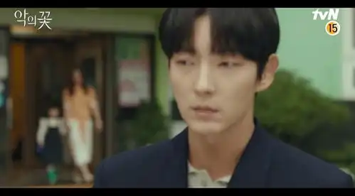 38岁李准基是吃防腐剂了吗恶之花再现炸裂演技